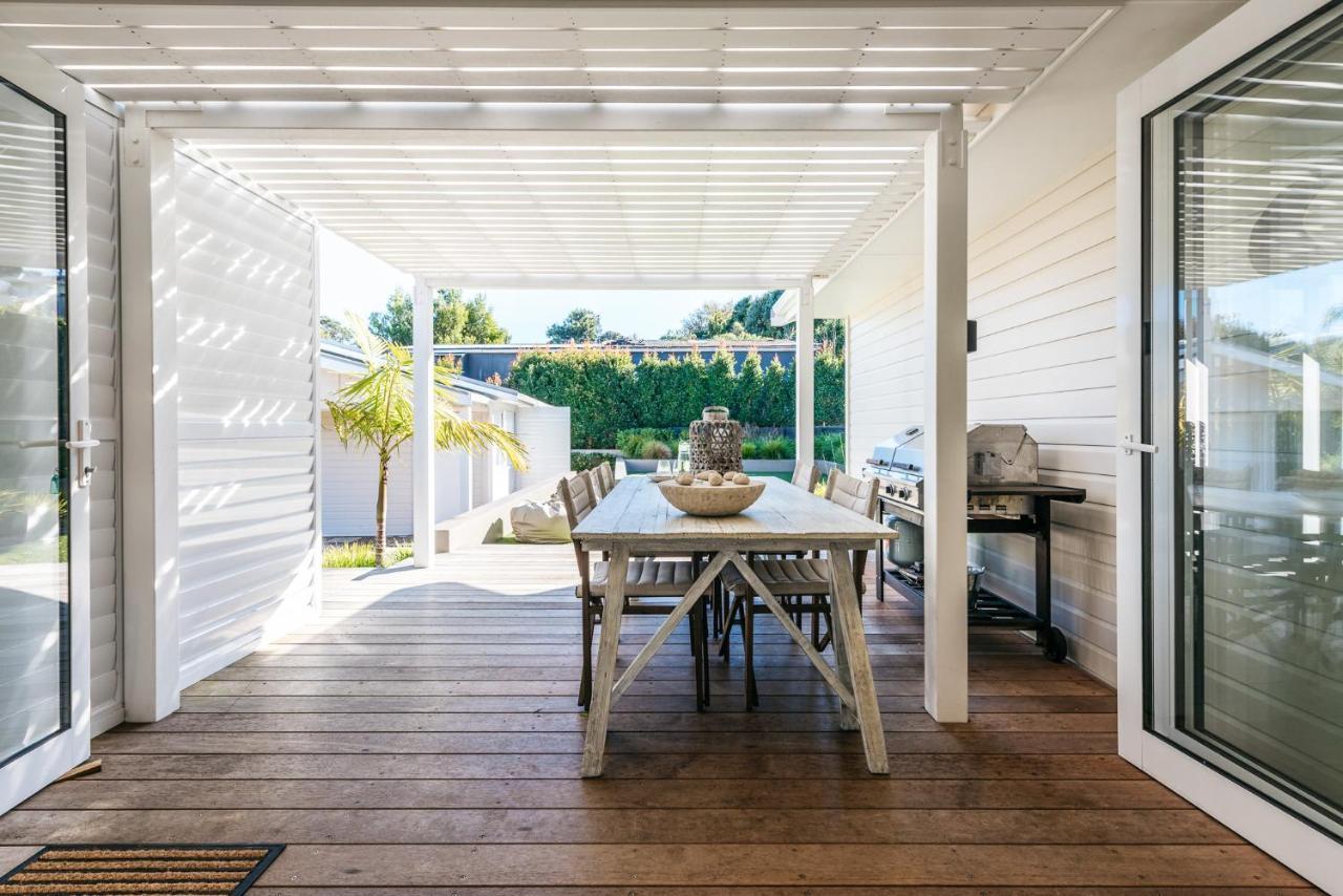 Moa Magic - Oneroa Holiday Home エクステリア 写真